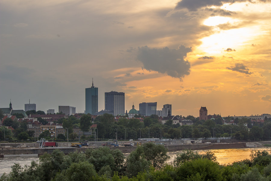 Nowe Miasto i Żoliborz widziane z mostu Śląsko-Dąbrowskiego