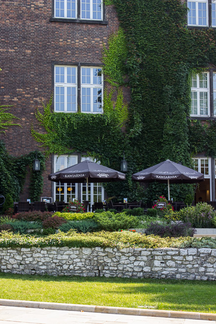 Kawiarnia Wawel w dawnym budynku szpitalnym na Wawelu