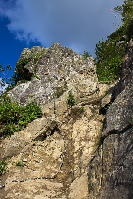 Kominek na Akademickiej Perci