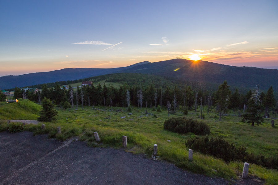 Zachód słońca w PTTK Odrodzenie